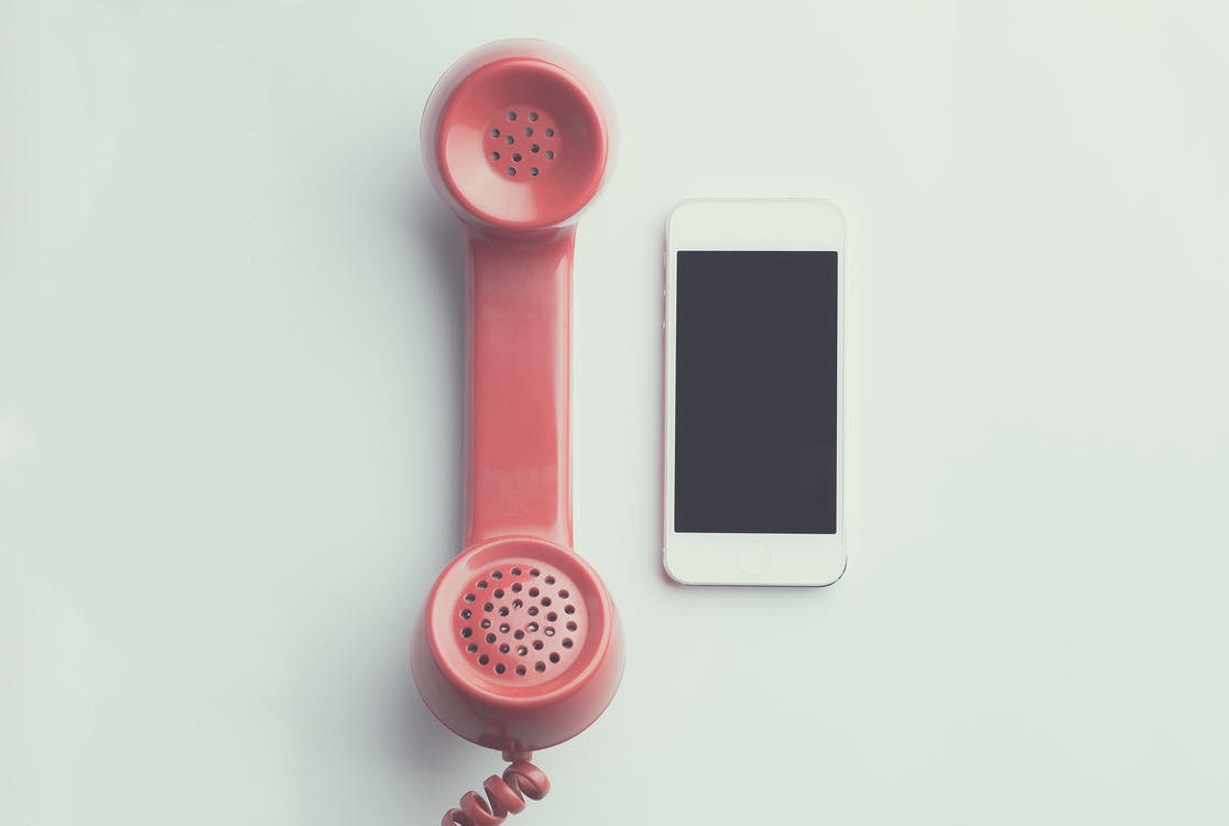 5 small business needs a virtual receptionist will answer thumbnail image